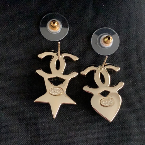 SALE❤️❤️❤️Chanel Crystal Star and Heart Stud Earrings - Picture 8 of 12